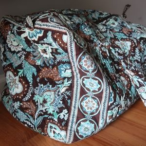 Vera Bradley large duffel bag